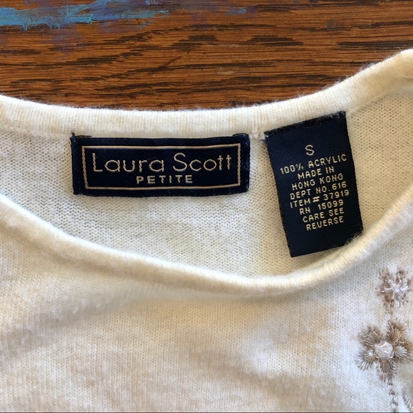 Laura Scott Petites white embroidered sweater - Picture 5 of 6